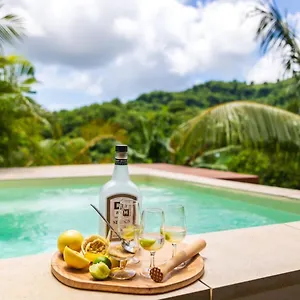  Hébergement de vacances Les De La Sucrerie